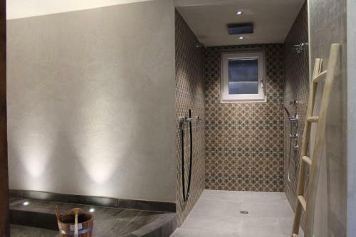 Hostal G�stehaus Sch�nanger