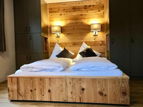Bed & Breakfast Hotel Garni G�stehaus Edlhuber