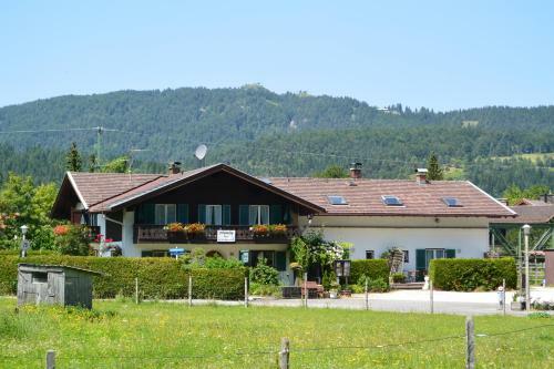 Hostal G�stehaus D�ring