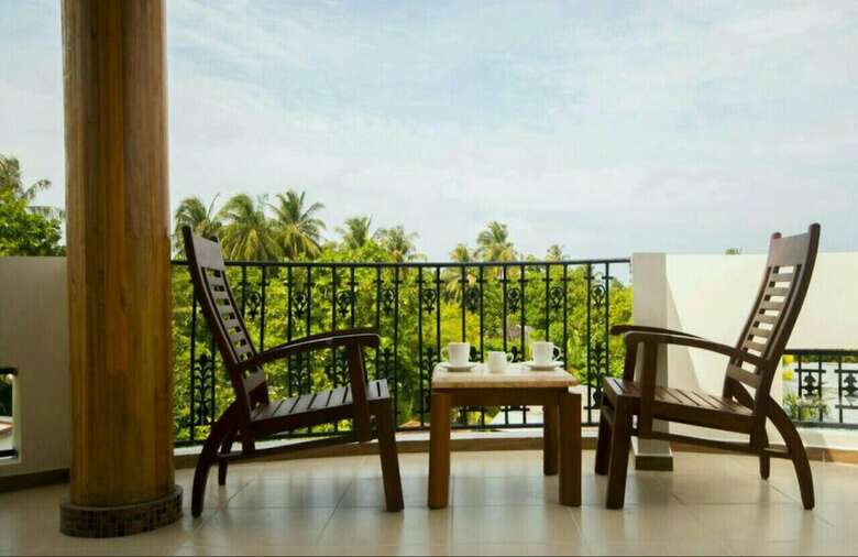 Hotel Smera Grand