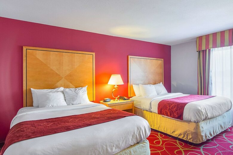 Hotel Comfort Suites At Virginia Center Commons