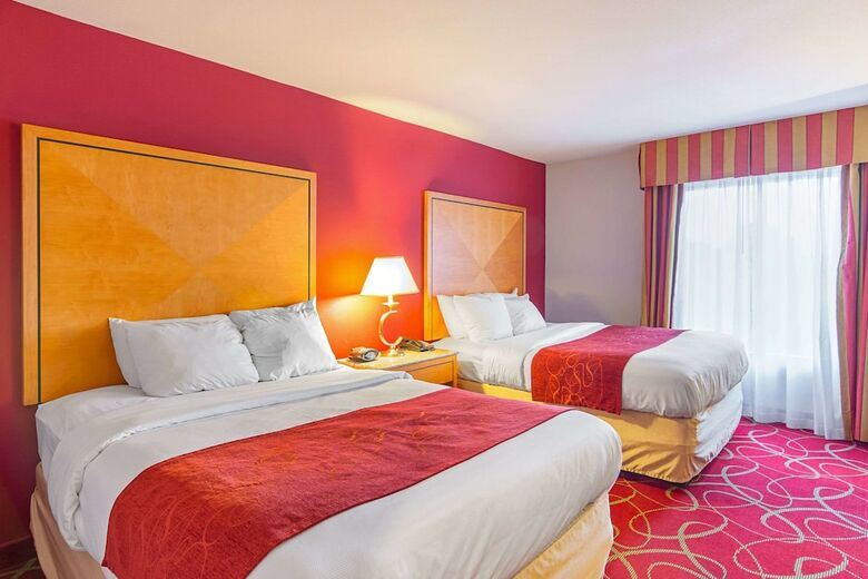 Hotel Comfort Suites At Virginia Center Commons