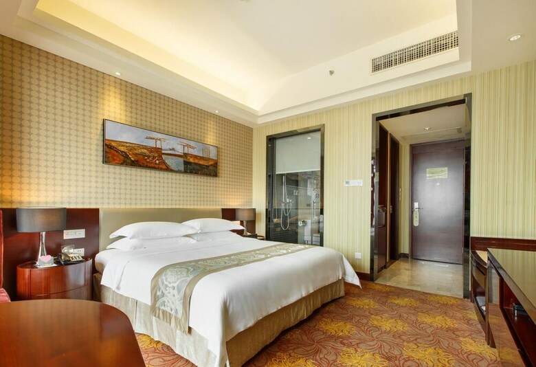 Leeden Jingxi Hotel