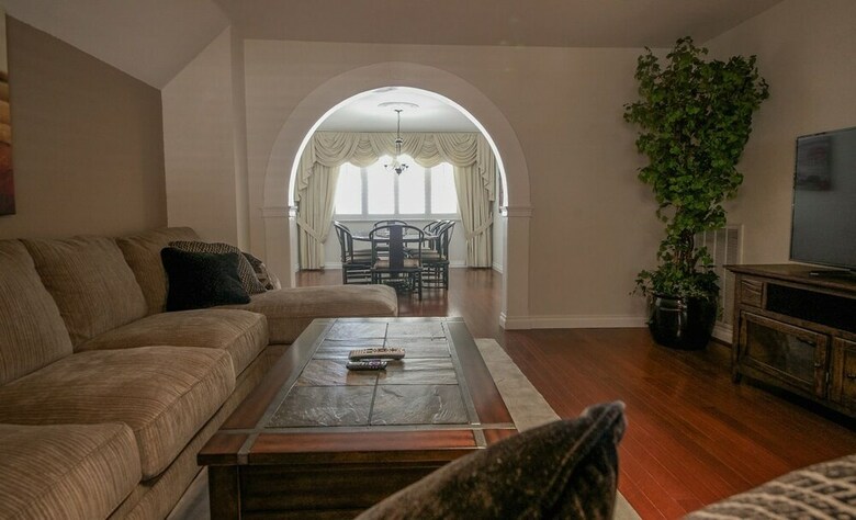 Luxurious 5br Near Las Vegas Strip