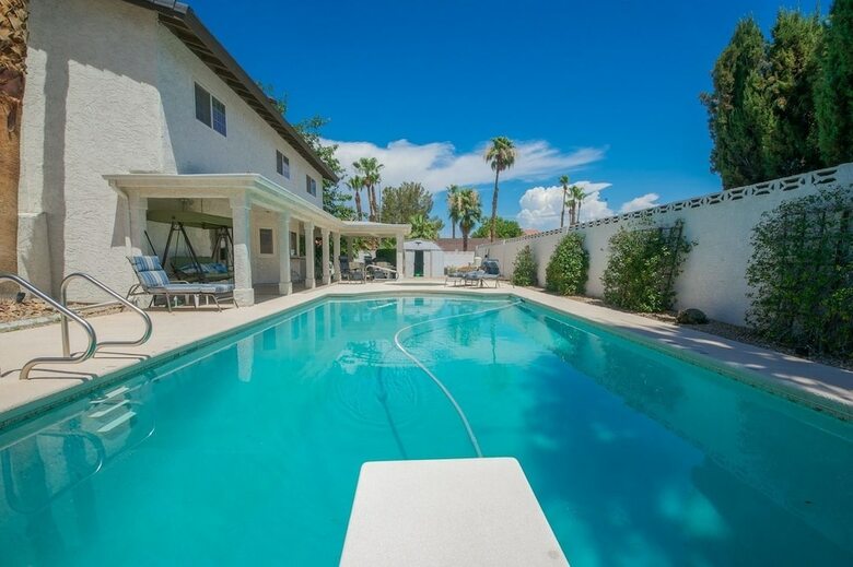 Luxurious 5br Near Las Vegas Strip