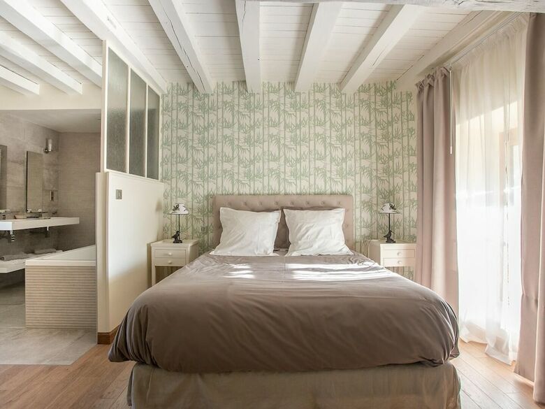 Hotel La Barboti�re