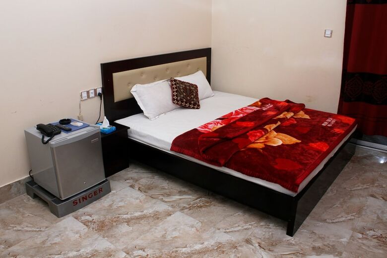 Hotel Divine Eco Resort