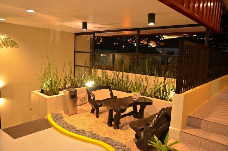 Baguio Lefern Hotel