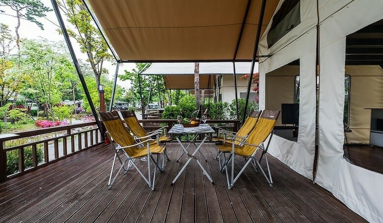 Caravan Bay Camping - Caravan Park