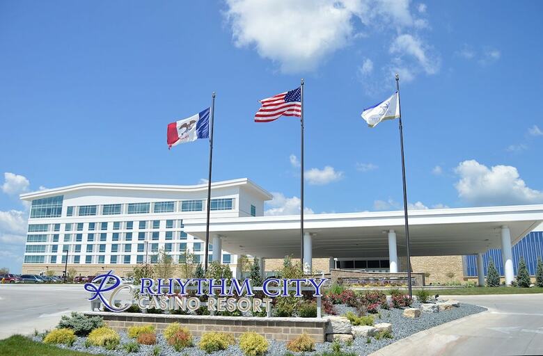 Hotel Rhythm City Casino And Resort