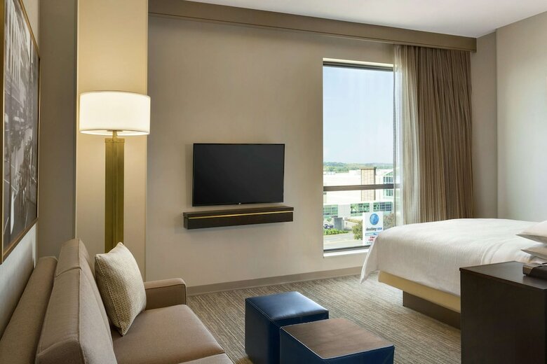 Hotel Embassy Suites By Hilton Syracuse Destiny Usa