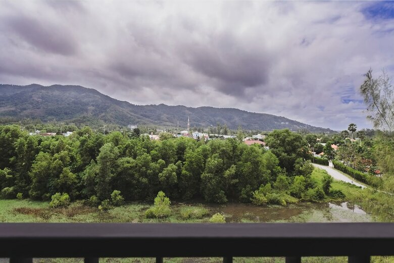 Condo In Bagtao In Zcape 2 - Unit717