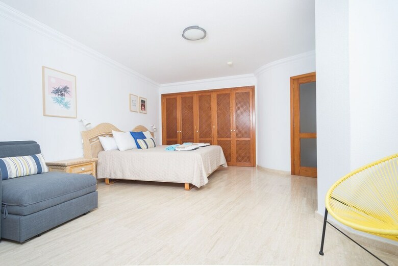 Grantauro Villa
