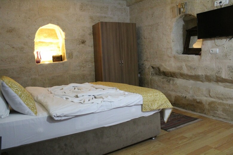 Sandik Cave Hotel