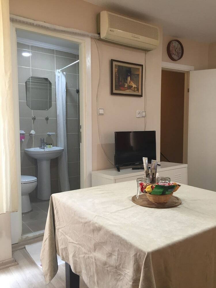 Hostal Paxx Istanbul Hotel & Hostel - Adults Only