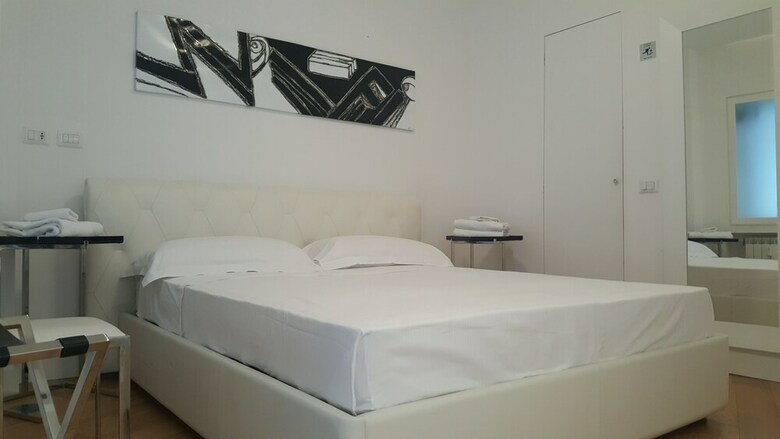 Apartamento LHP Suite Chiaia