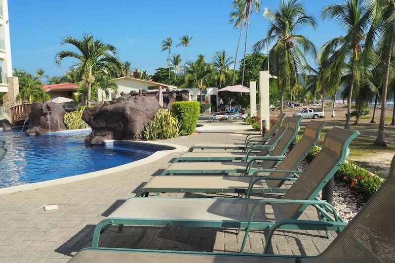 Condominio Diamante Del Sol By Crhr