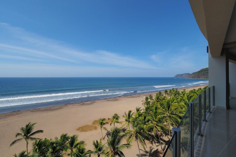Condominio Diamante Del Sol By Crhr