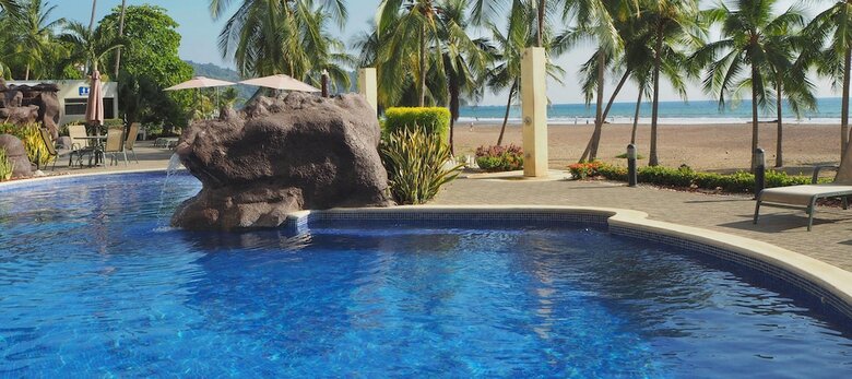 Condominio Diamante Del Sol By Crhr