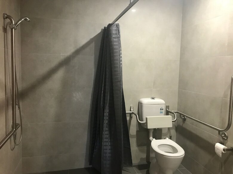 Hostal Breeze Lodge - Hostel