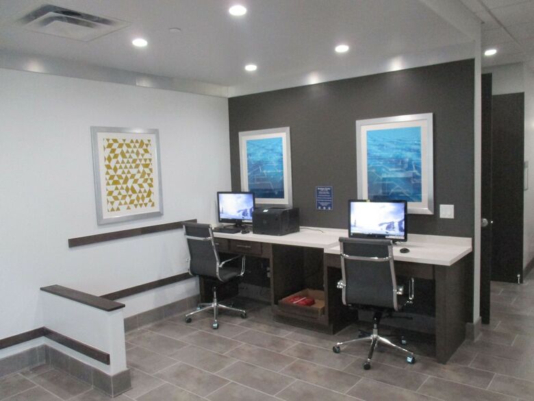 Hotel Best Western Plus Roland Inn & Suites