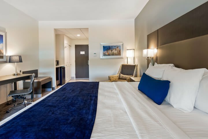 Hotel Best Western Plus Roland Inn & Suites