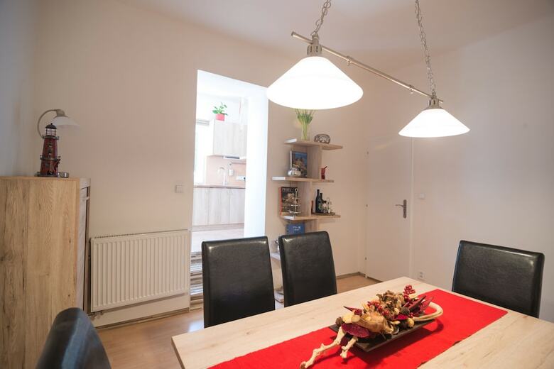Apartamentos 2 Bedroom Home Close To Prague Castle