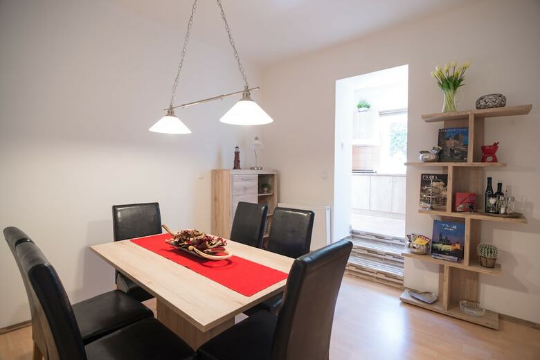 Apartamentos 2 Bedroom Home Close To Prague Castle