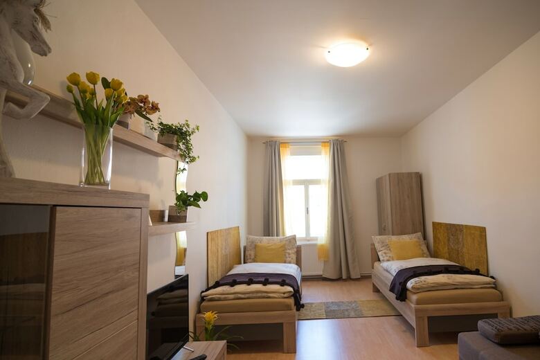 Apartamentos 2 Bedroom Home Close To Prague Castle
