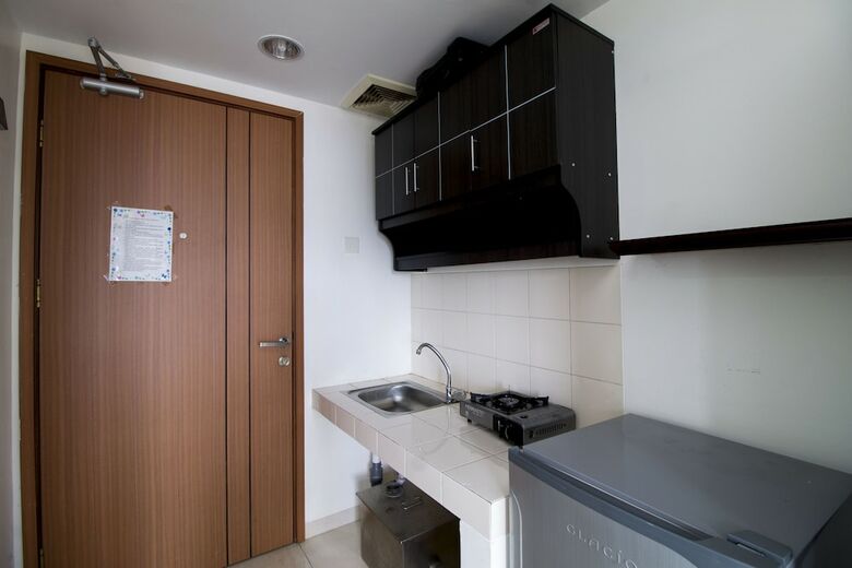 Reddoorz Apartment @ Margonda Residence 3