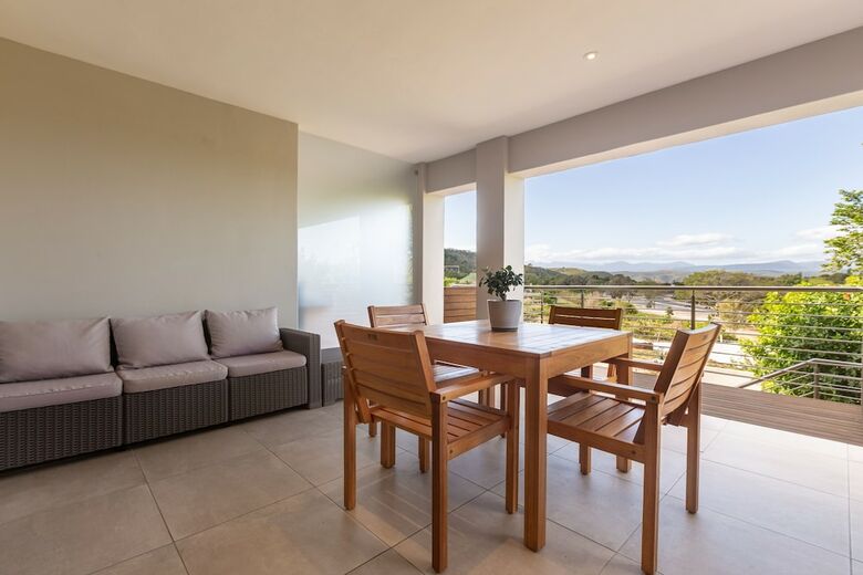 Sunrise Bay Self-catering Accommodation
