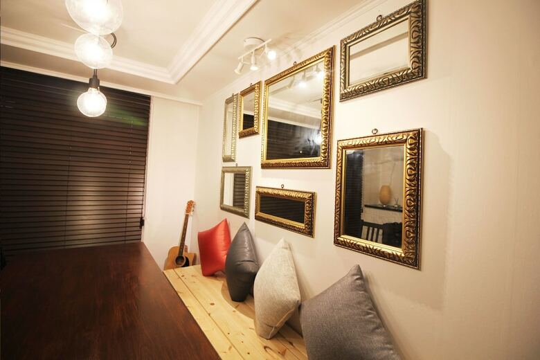 Hostal Mtt Guest House - Hostel