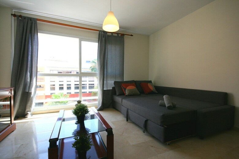 Apartamentos Canales