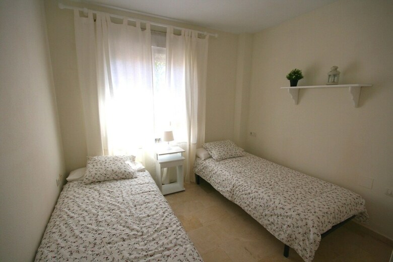 Apartamentos Canales