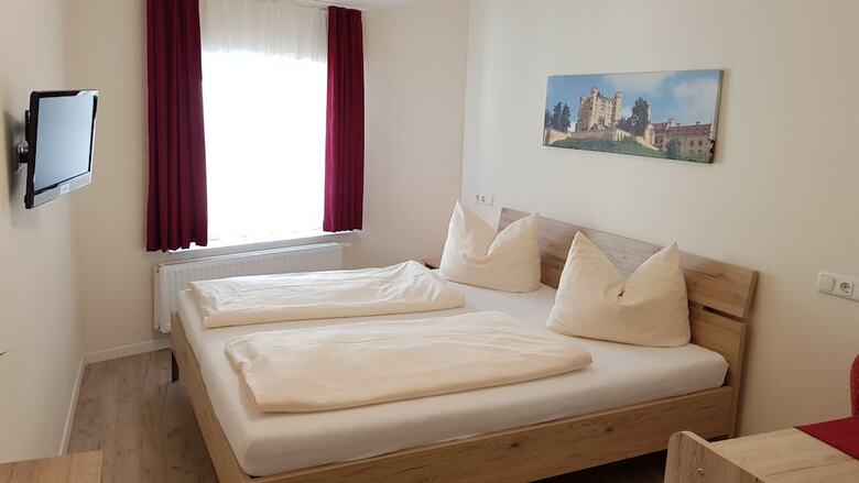 Garni City Hotel