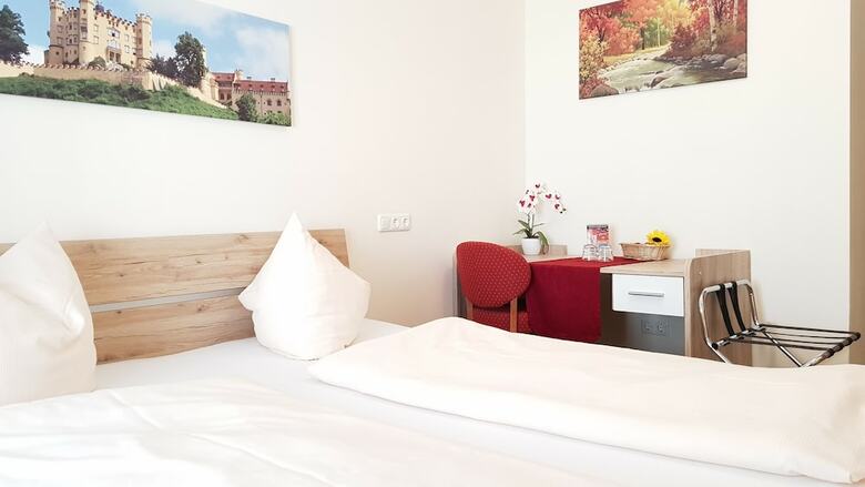 Garni City Hotel