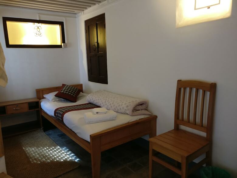 Hotel Hiranya Guest House