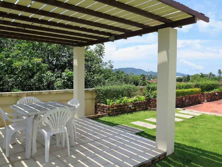 Apartamentos Chaofa West Suites