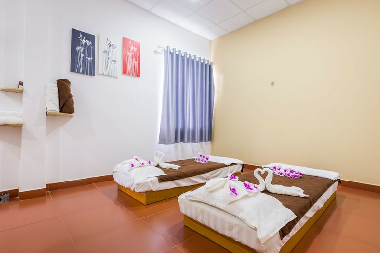 Hotel 175