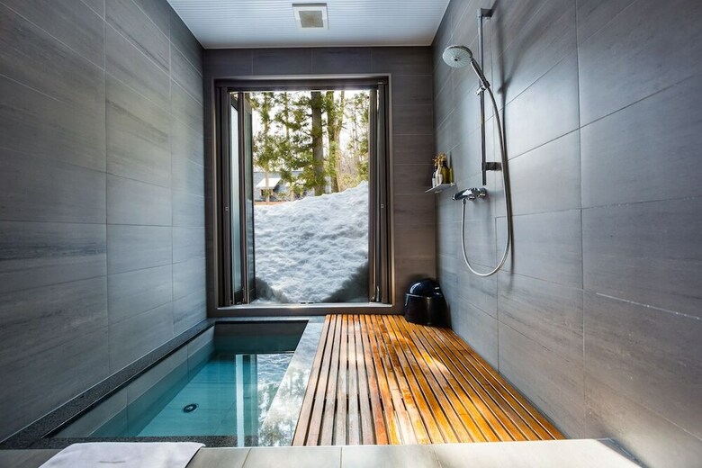 Phoenix Chalets
