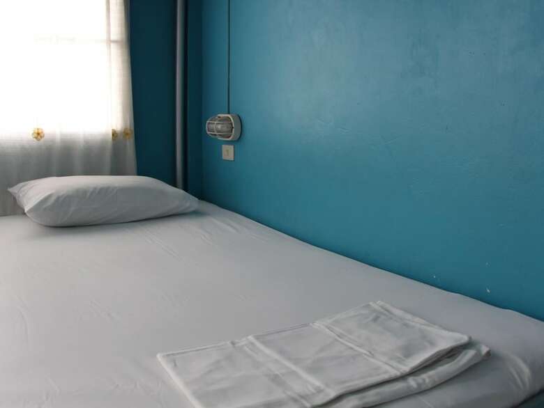 Hostal Phuket Backpacker Hostel