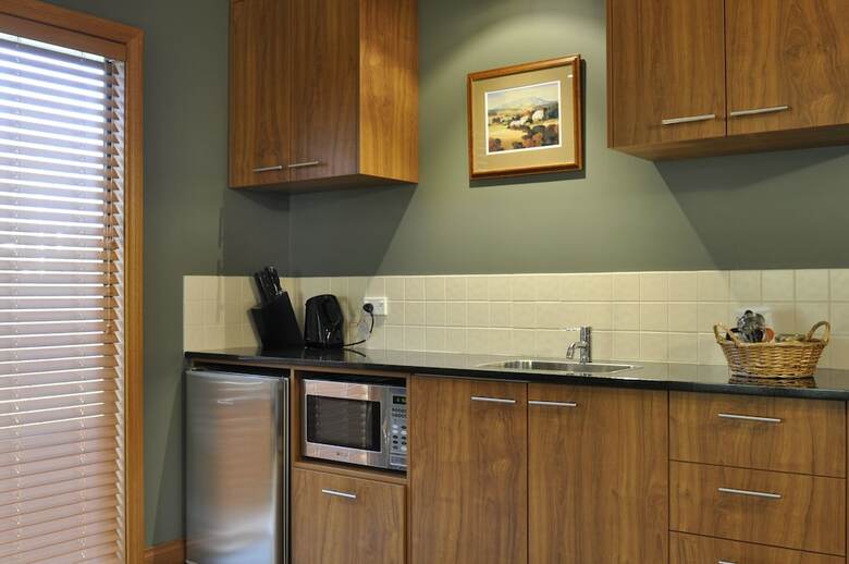 Lansdown Peaks Apartments