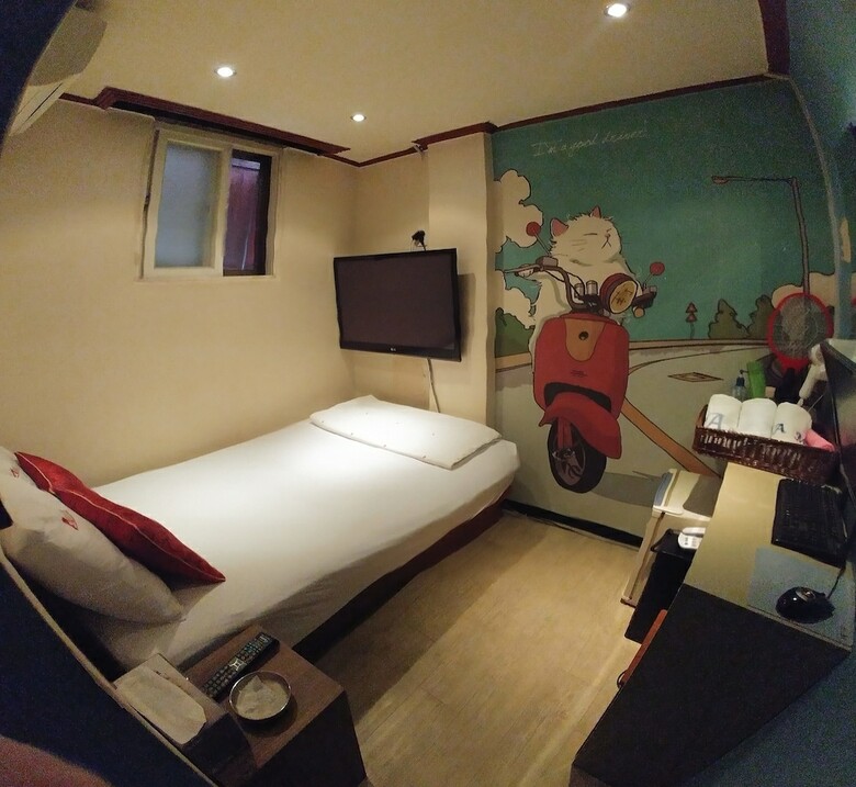 Hotel A Motel