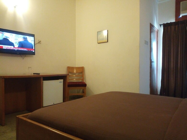 Karma Hotel