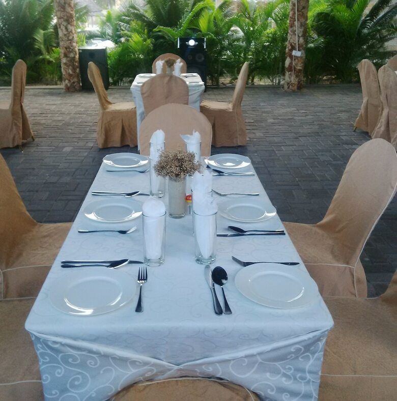 Hotel Serene Beach Resort
