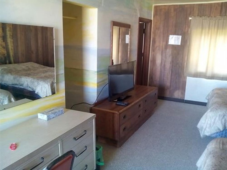 Mountaineer Motel