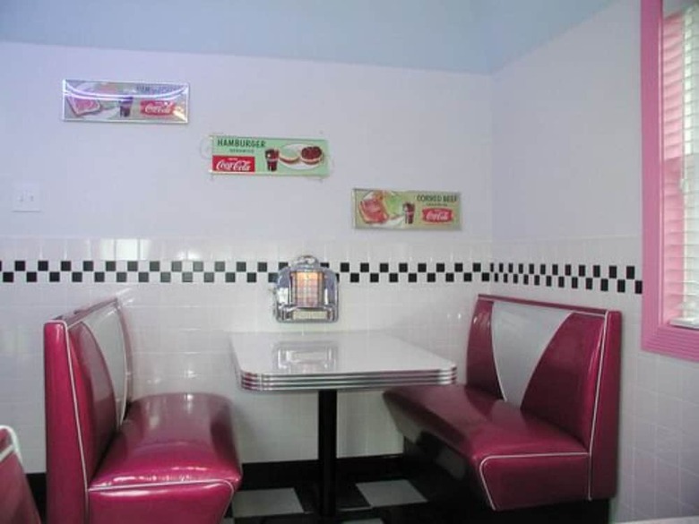 Bed & Breakfast Summer Nites