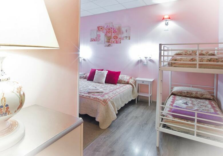Hotel Vatican Rooms Accommodation