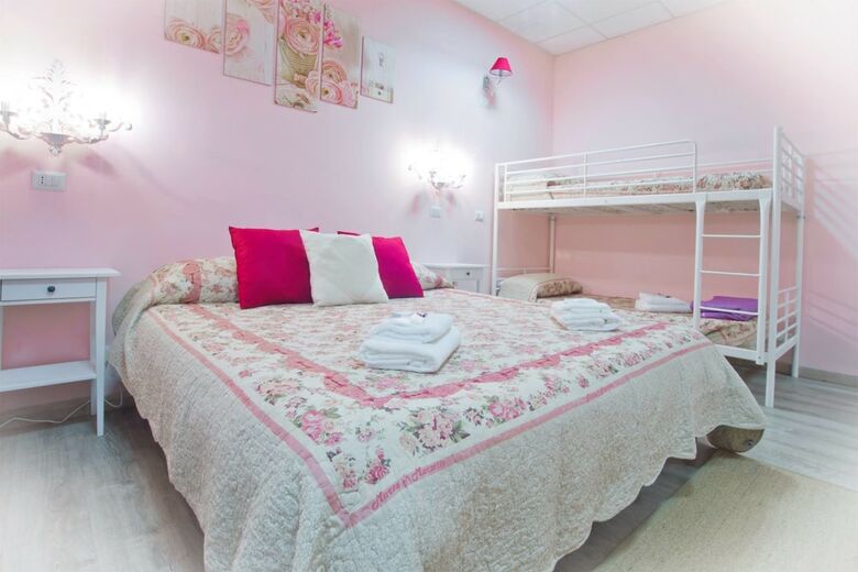 Hotel Vatican Rooms Accommodation