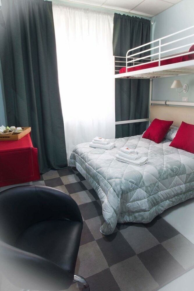 Hotel Vatican Rooms Accommodation
